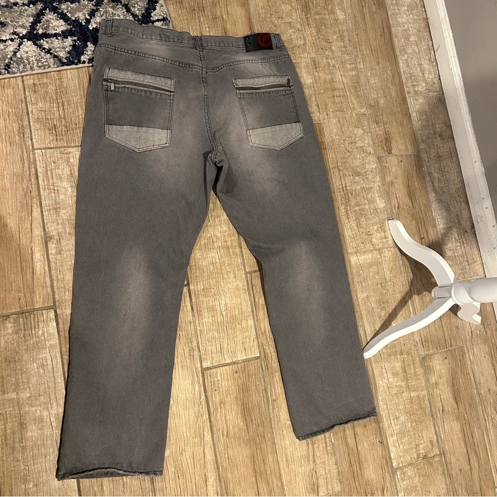 Ecko Unltd Gray Men’s Distressed Jeans Size 42 Slim Straight - Picture 7 of 10